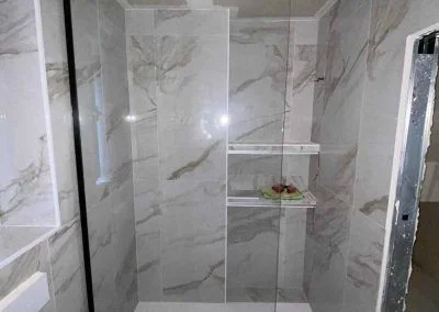 Fotos
  Mamparas de ducha instalaciones reales Varobath 27